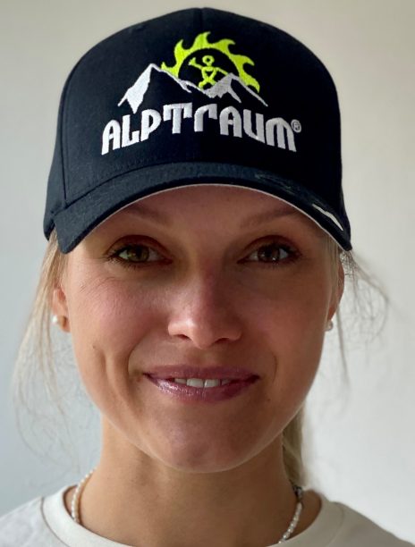 cap-oneten-Moon-black2