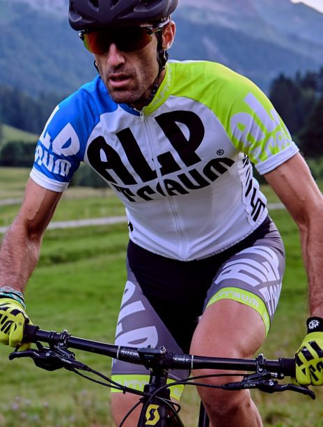 shop-trikot-hifi-bikepant bikeglove